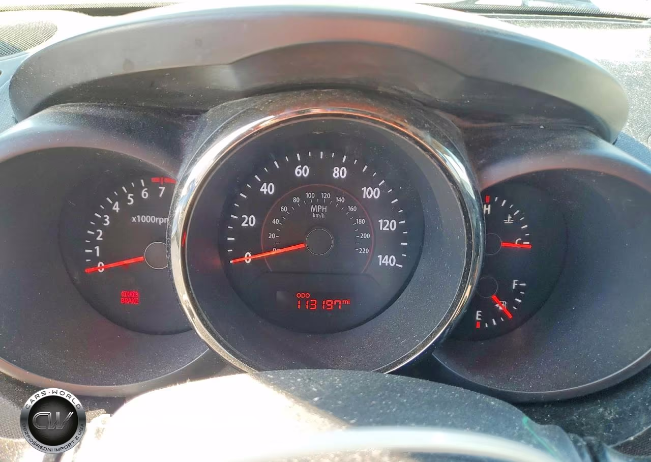 KIA SOUL + VIN:KNDJT2A23B7260491 - 9