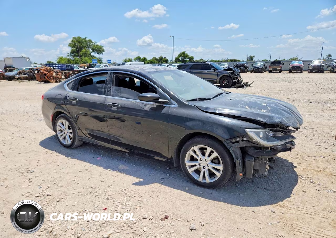 2016 Chrysler 200 Limited VIN:1C3CCCAB6GN101924 - 4