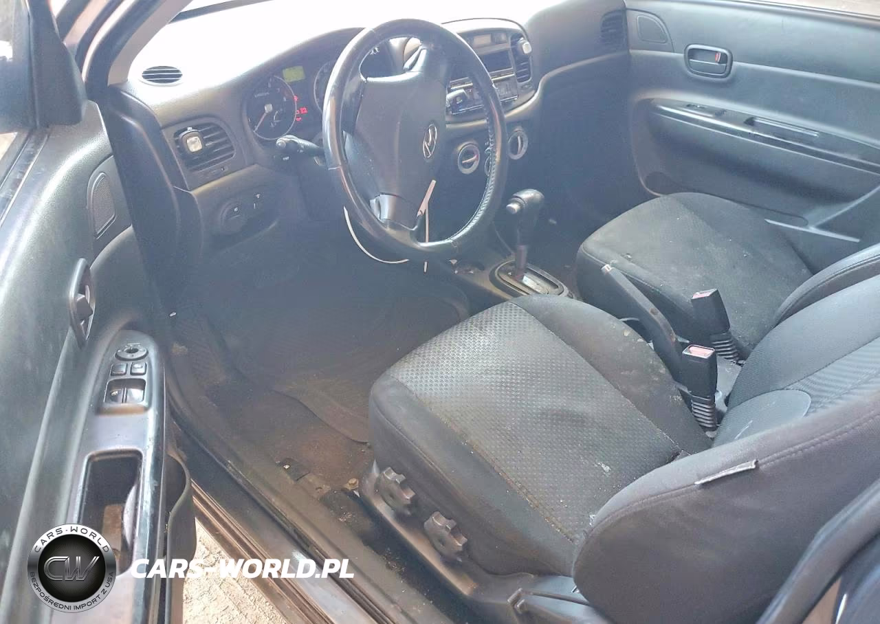 2007 Hyundai Accent Se VIN:KMHCN36C57U044110 - 8