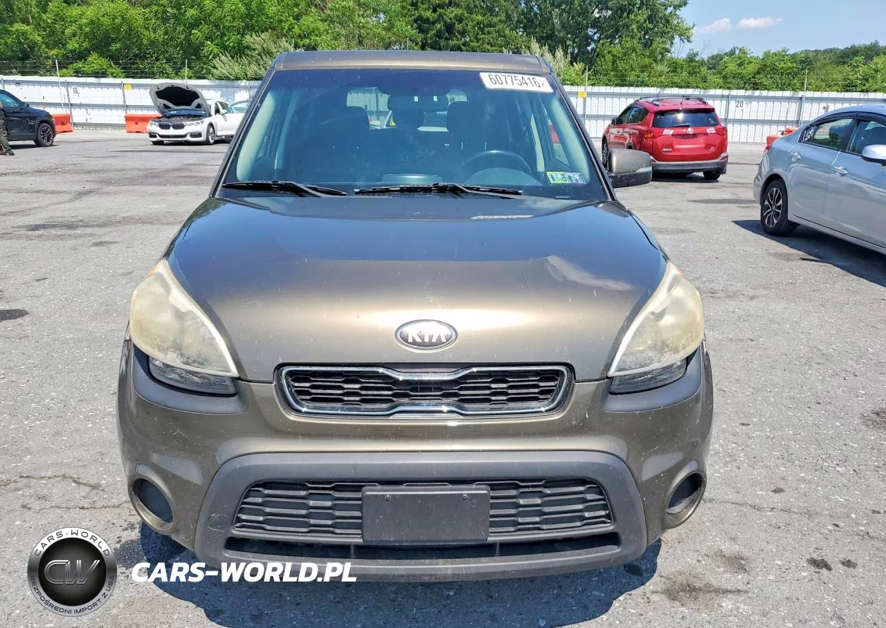 2013 Kia Soul + VIN:KNDJT2A66D7511171 - 5