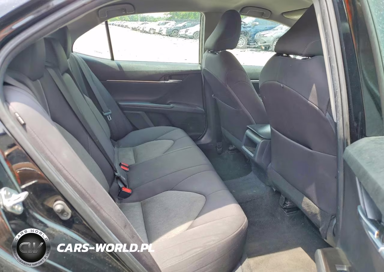 2022 Toyota Camry Le VIN:4T1C11AK7NU645448 - 10