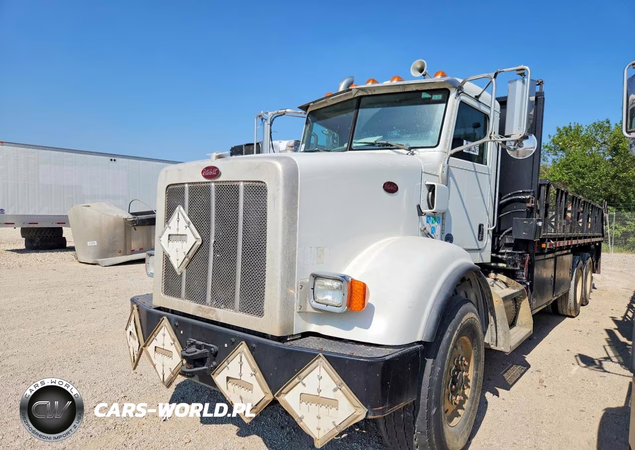 2014 Peterbilt 365 Crane Truck