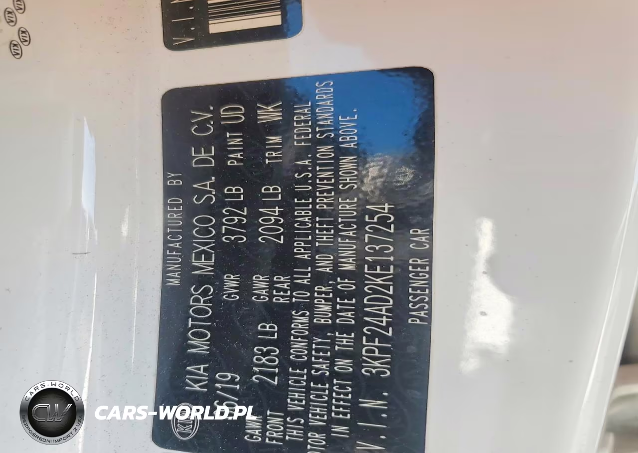 2019 Kia Forte Lxs VIN:3KPF24AD2KE137254 - 12