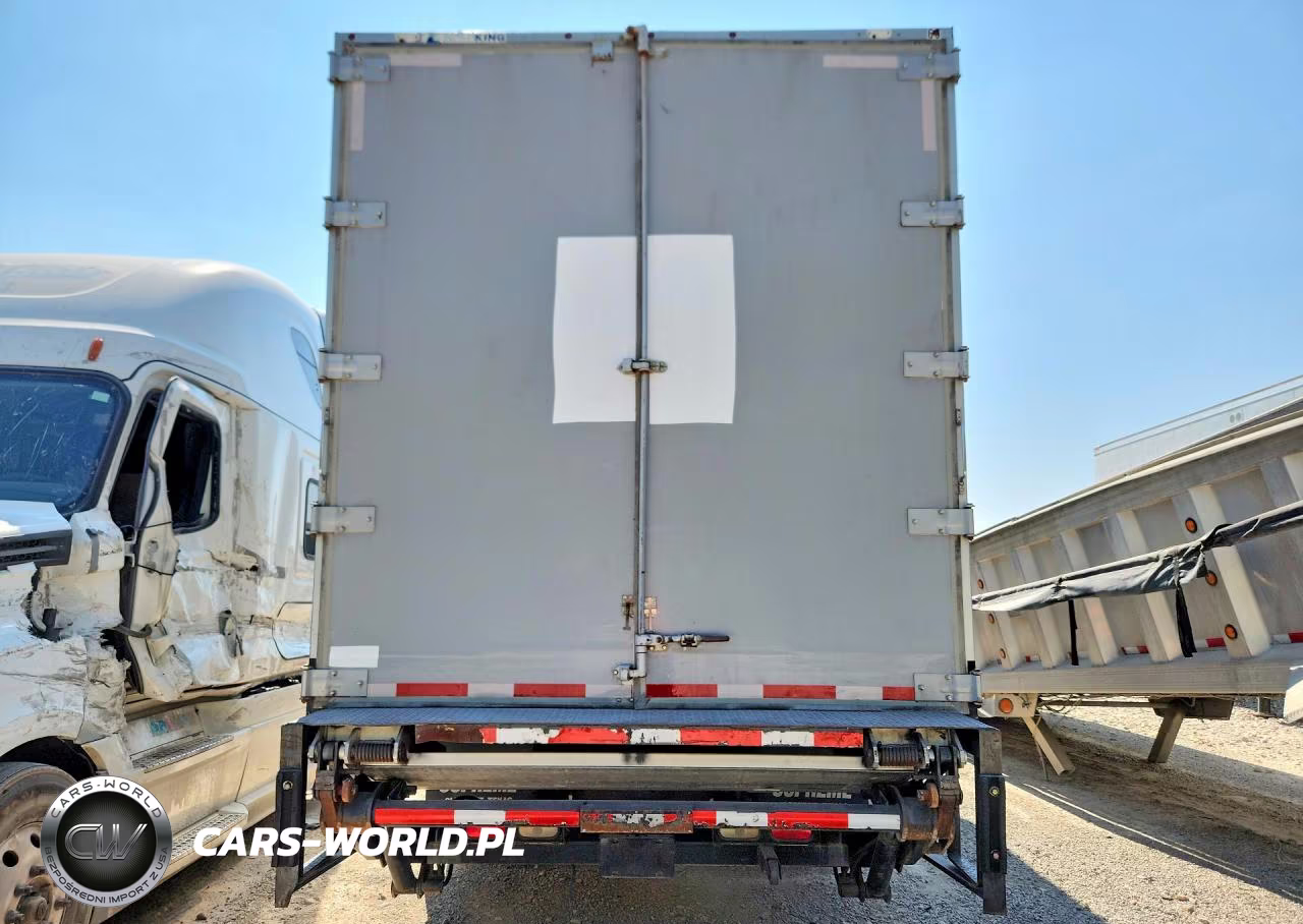 2006 Freightliner Business Class M2 Refrigerated Box Truck VIN:1FVACWCS26DW26019 - 6