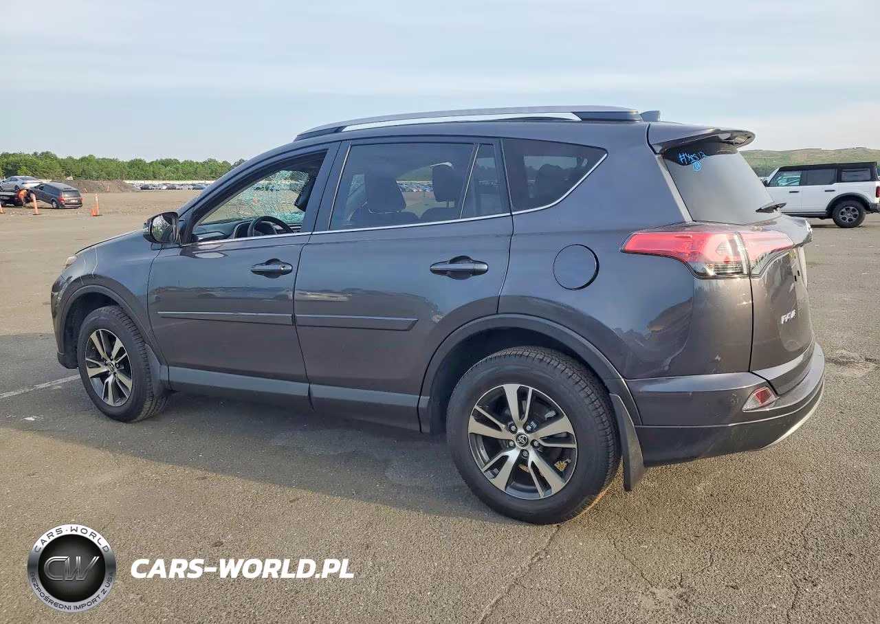 2018 Toyota Rav4 Xle VIN:JTMRFREV5JJ742078 - 2