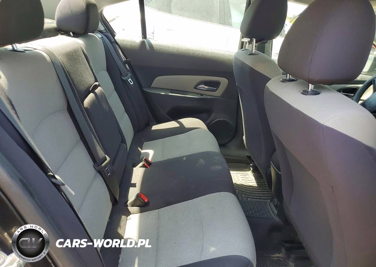 2014 Chevrolet Cruze Ls VIN:1G1PA5SG5E7107474 - 10