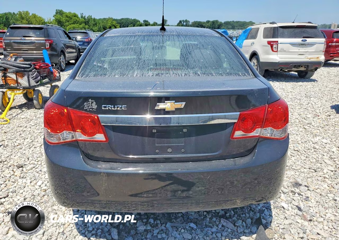 2014 Chevrolet Cruze Ls VIN:1G1PA5SG5E7107474 - 6