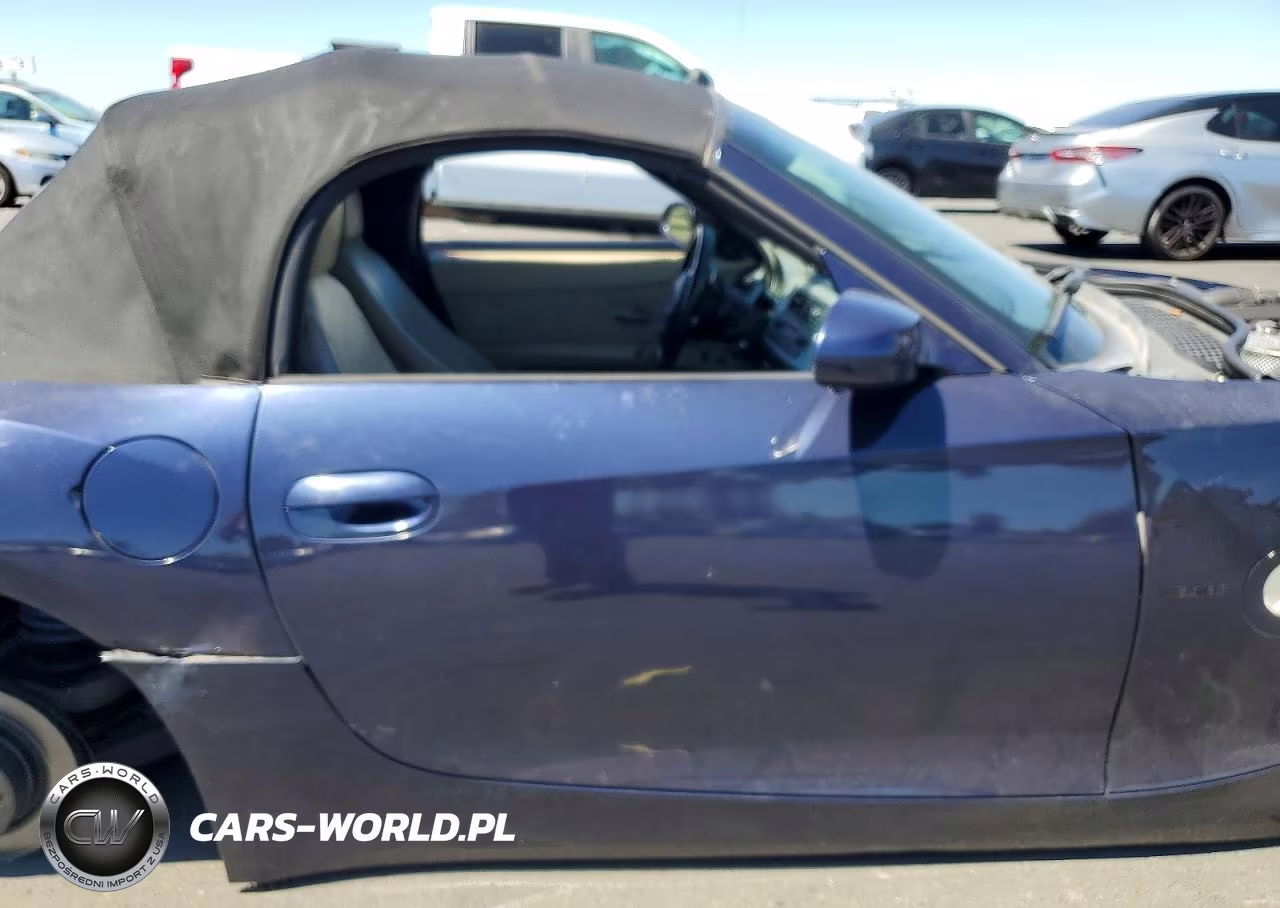 2006 BMW Z4 3.0Si VIN:4USBU53566LX00480 - 10