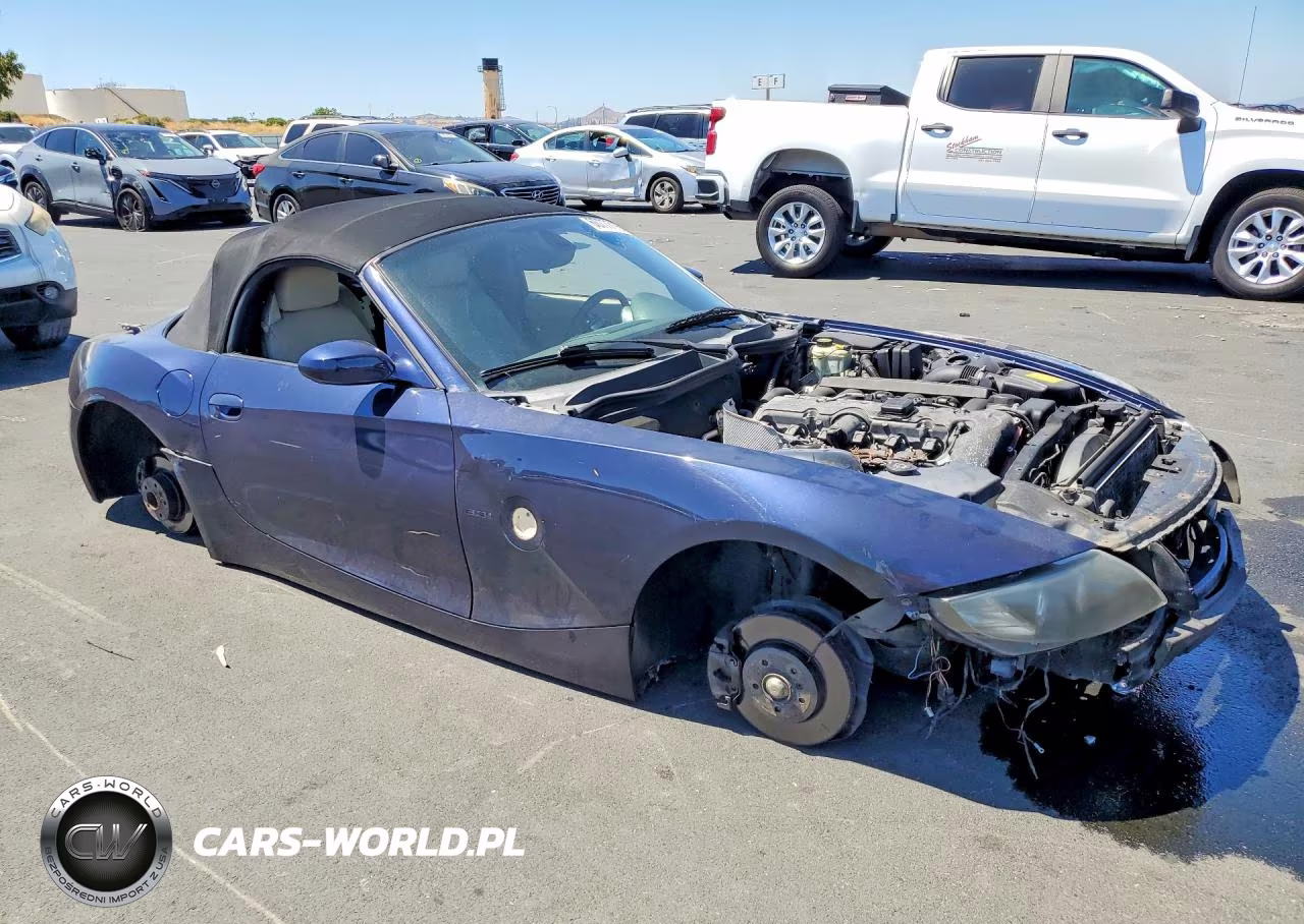 2006 BMW Z4 3.0Si VIN:4USBU53566LX00480 - 4