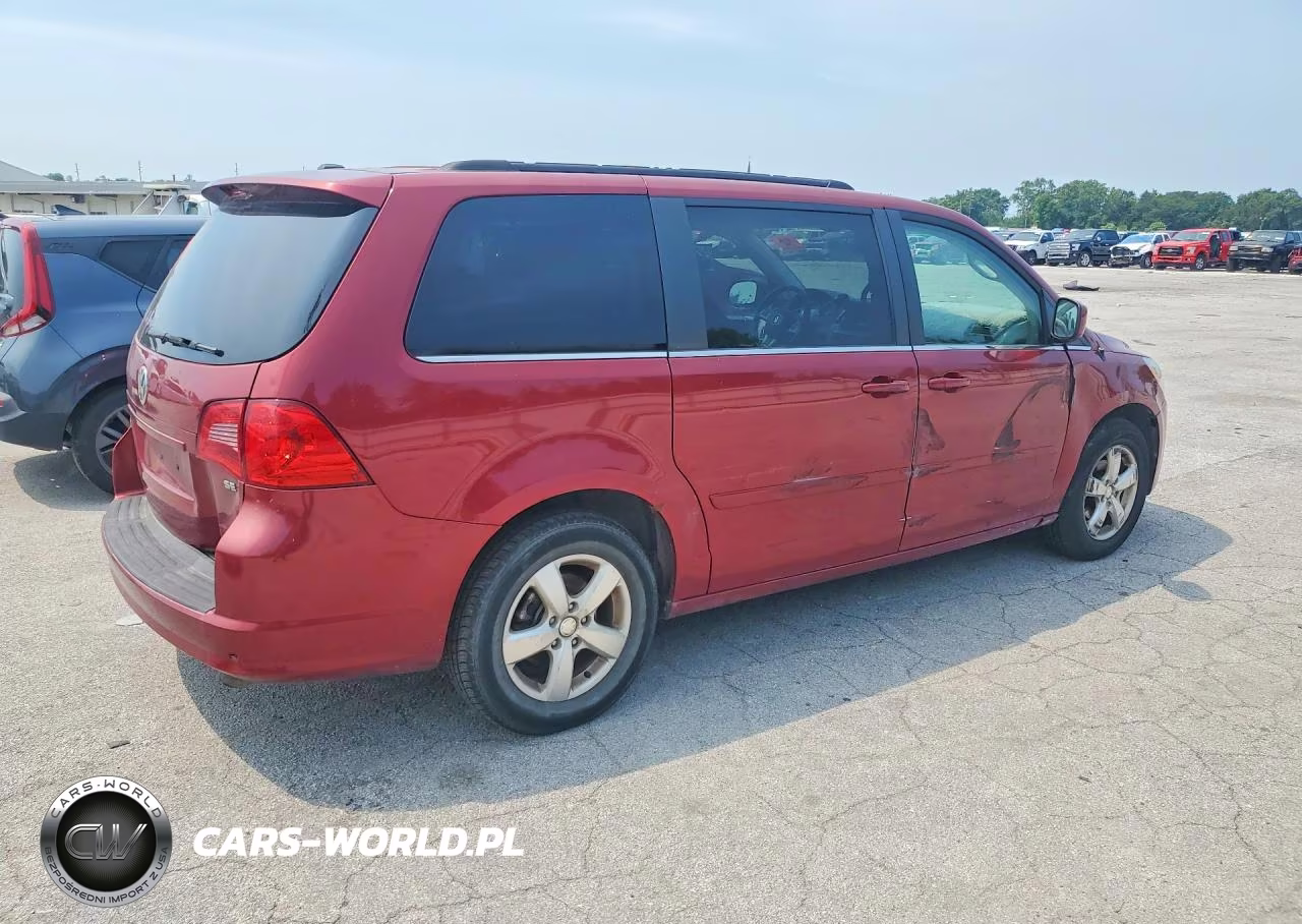 2011 Volkswagen Routan Se VIN:2V4RW3DG4BR641908 - 3