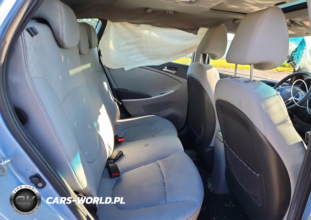 2012 Hyundai Accent Se VIN:KMHCU5AE3CU024682 - 10