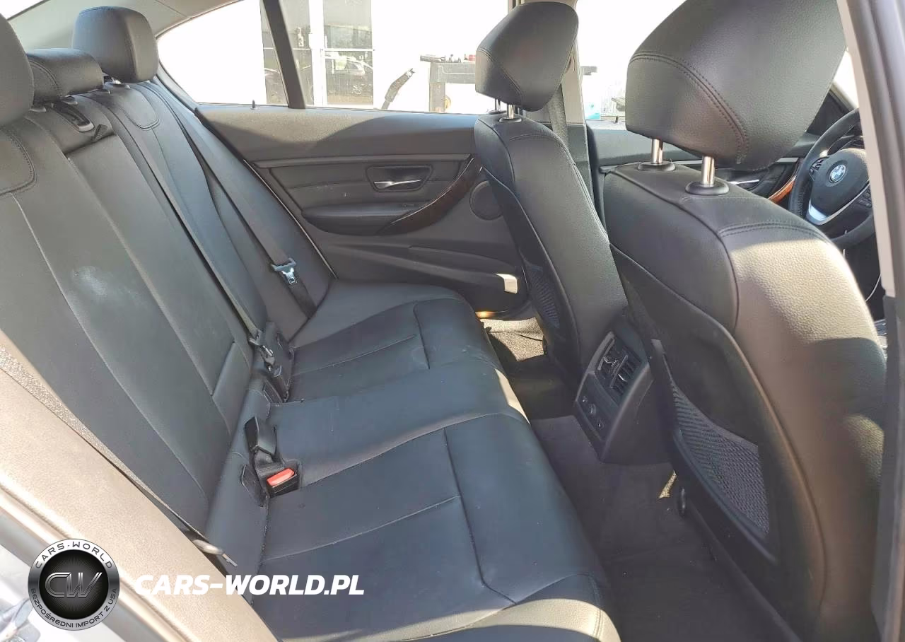 2015 BMW 328 Xi VIN:WBA3B3G59FNR87409 - 10