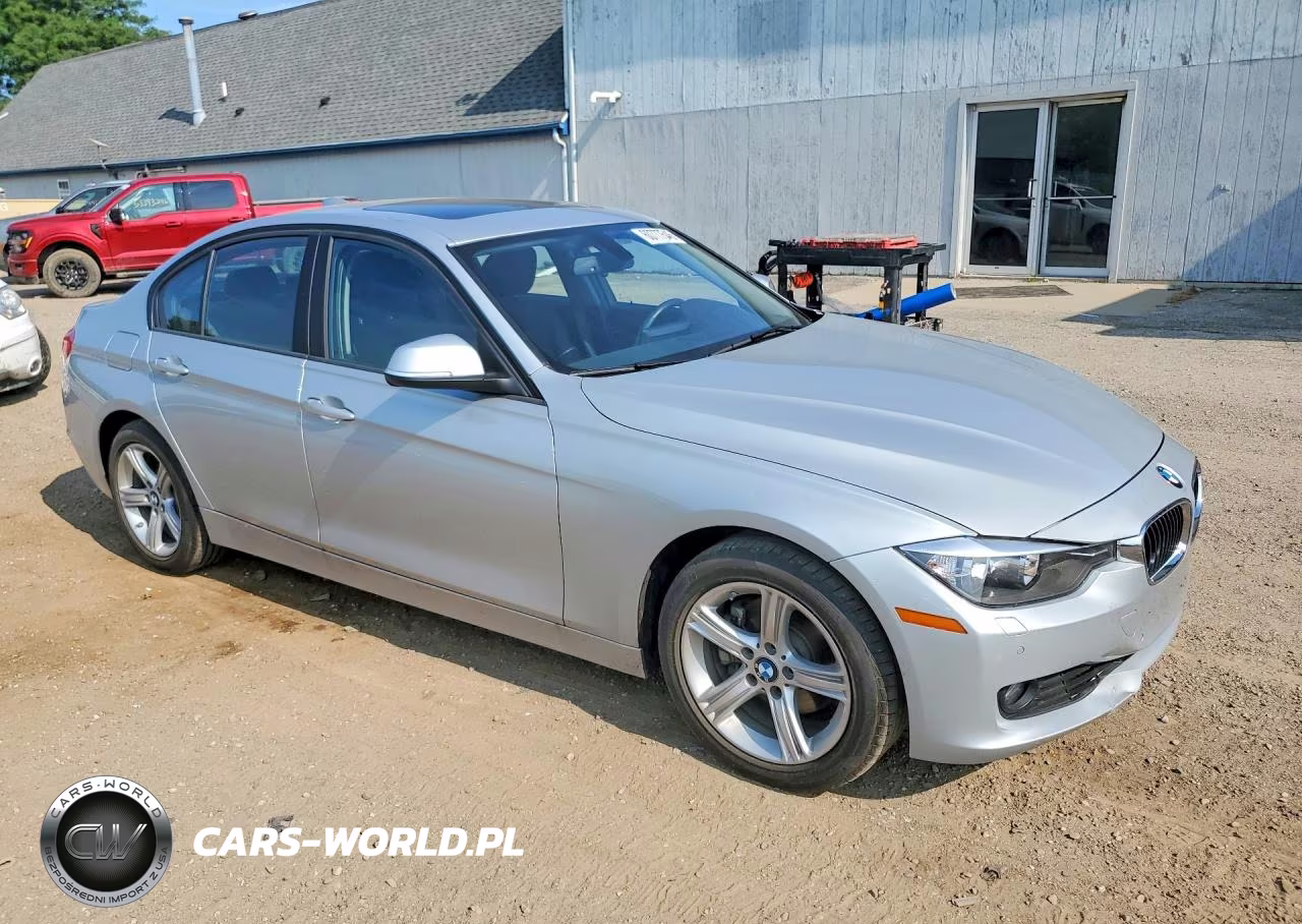 2015 BMW 328 Xi VIN:WBA3B3G59FNR87409 - 4