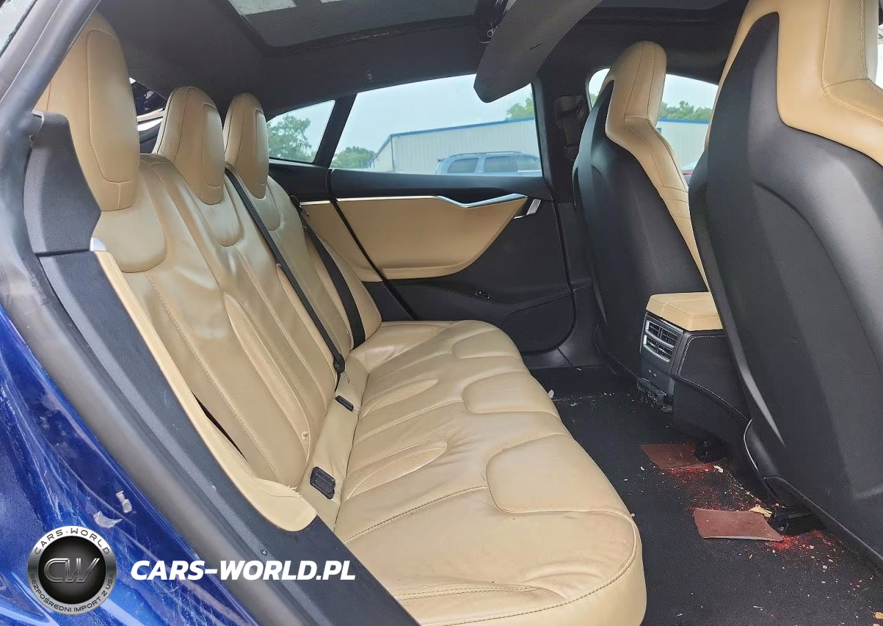 2016 Tesla Model S VIN:5YJSA1E28GF158233 - 10