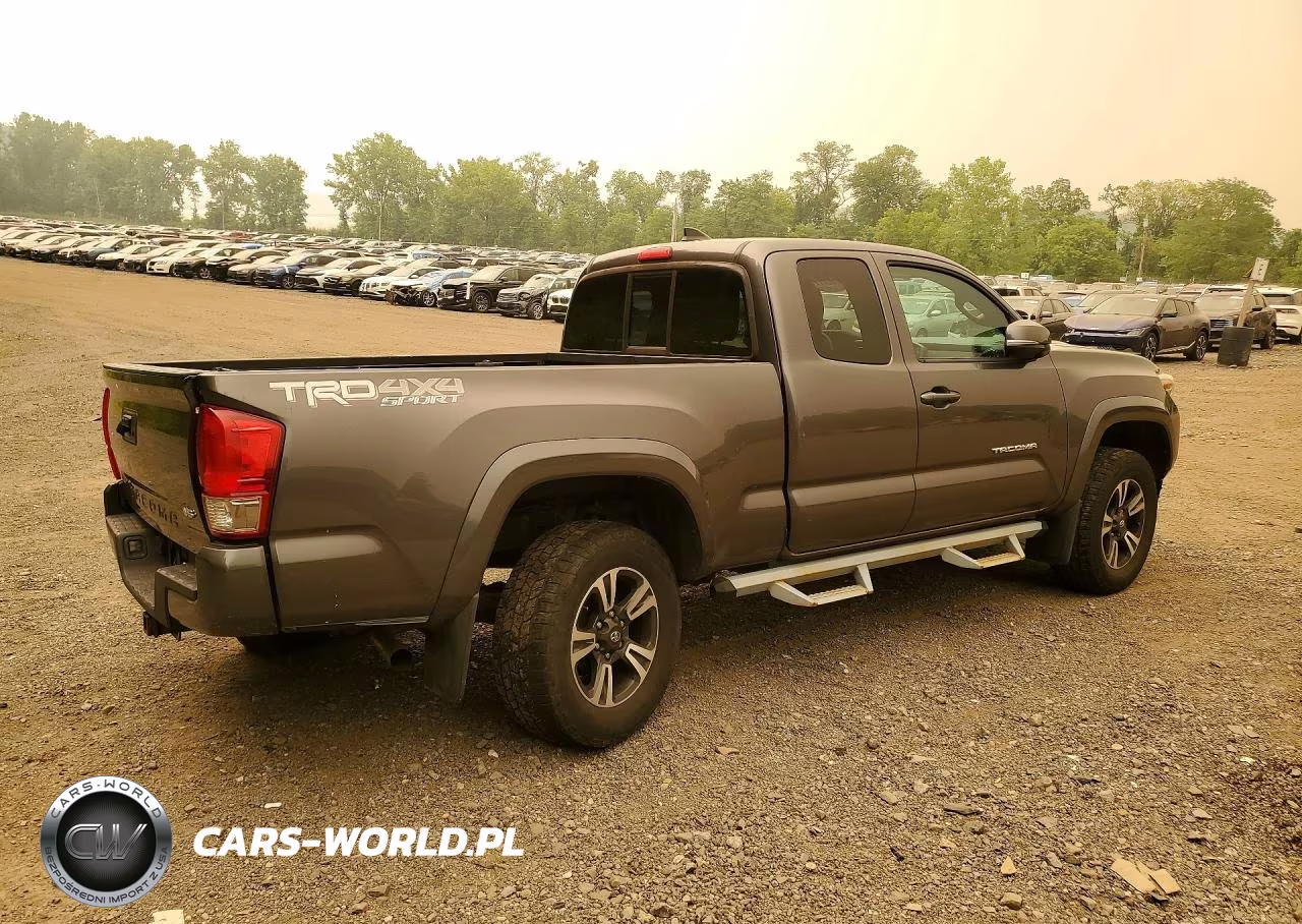 2016 Toyota Tacoma Trd Sport VIN:5TFSZ5AN0GX044278 - 3