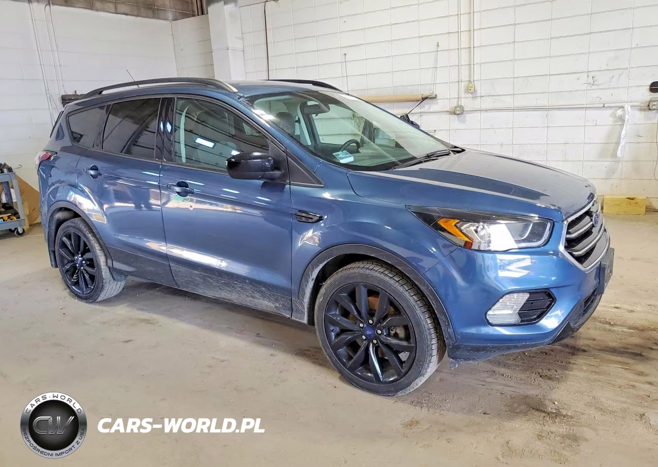 2018 Ford Escape Se VIN:1FMCU9GD0JUA72093 - 4
