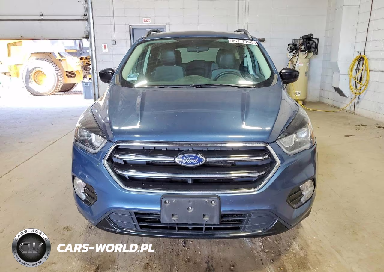 2018 Ford Escape Se VIN:1FMCU9GD0JUA72093 - 5