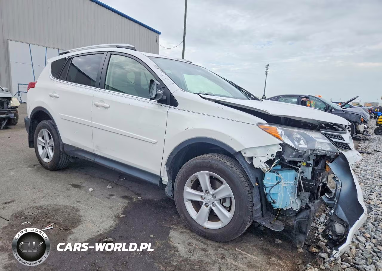 2014 Toyota Rav4 Xle VIN:JTMWFREV2EJ021449 - 4