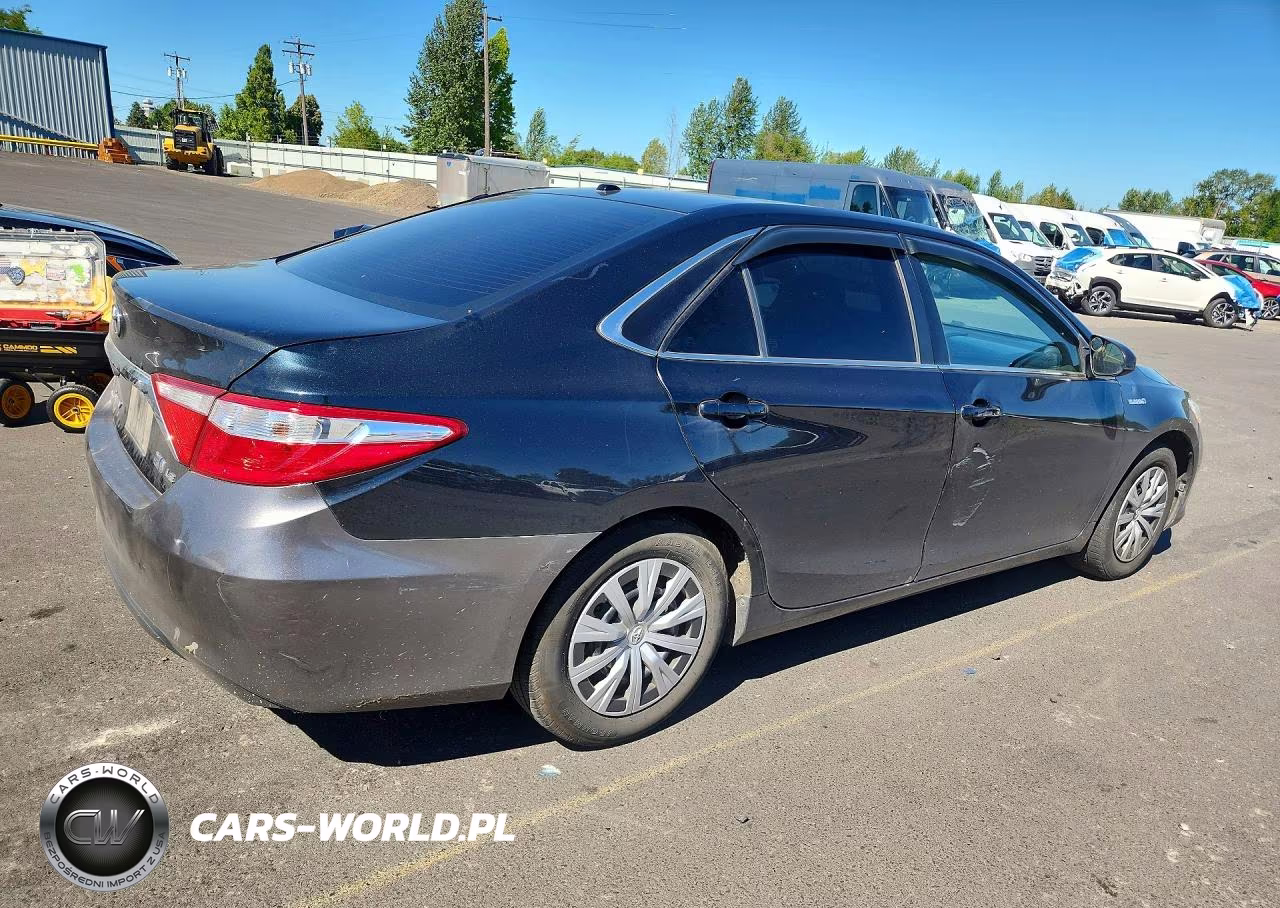 2015 Toyota Camry Hybrid Le VIN:4T1BD1FK0FU165927 - 3