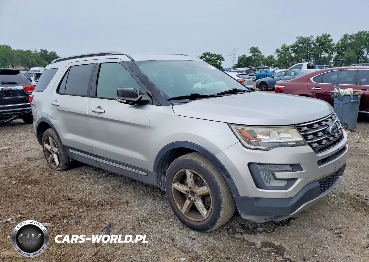 2017 Ford Explorer Xlt VIN:1FM5K8D85HGC88210 - 4