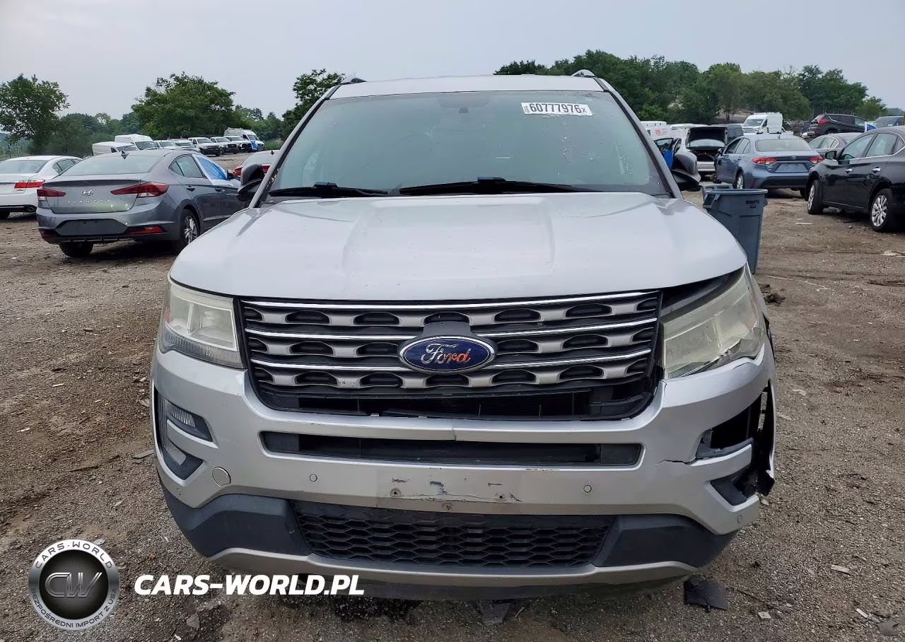 2017 Ford Explorer Xlt VIN:1FM5K8D85HGC88210 - 5