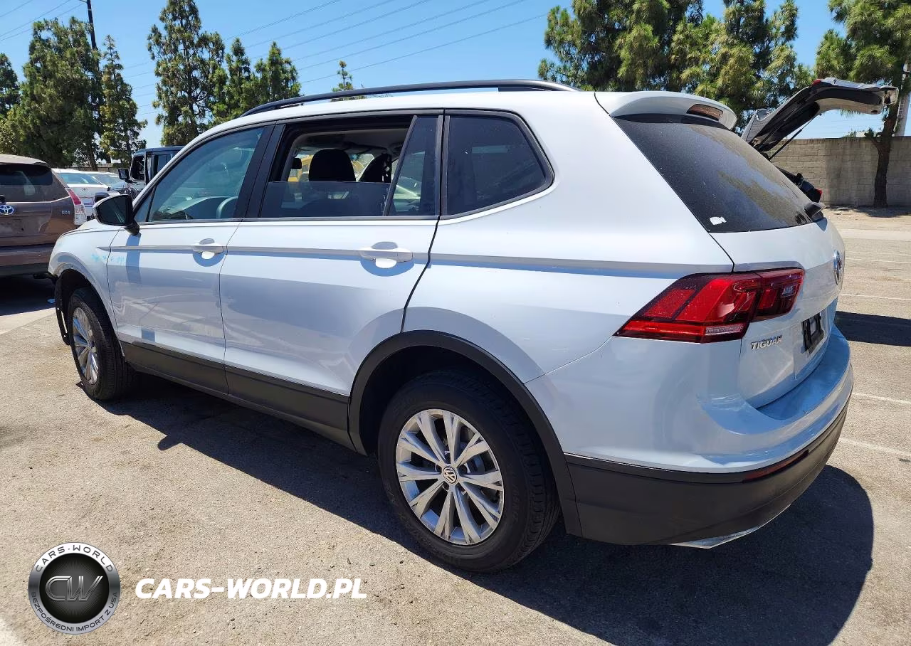 2018 Volkswagen Tiguan S VIN:3VV1B7AX0JM208236 - 2