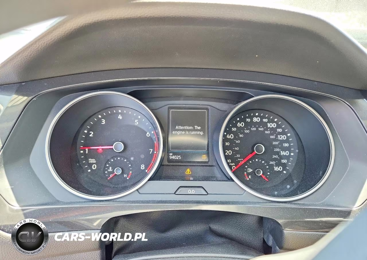 2018 Volkswagen Tiguan S VIN:3VV1B7AX0JM208236 - 9