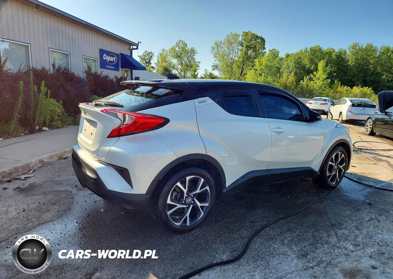2019 Toyota C-Hr Xle VIN:NMTKHMBX6KR072256 - 3