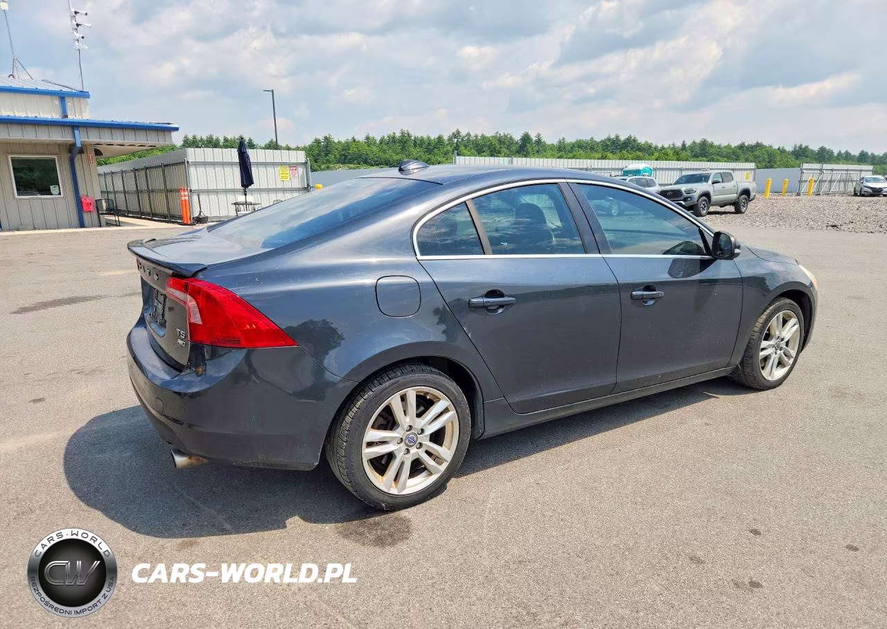 2013 Volvo S60 T5 VIN:YV1612FH3D2179882 - 3