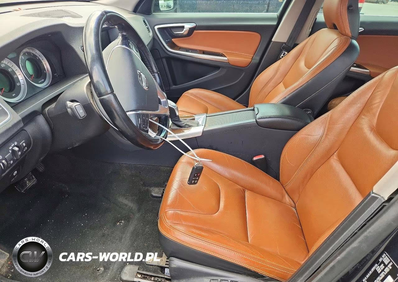 2013 Volvo S60 T5 VIN:YV1612FH3D2179882 - 7