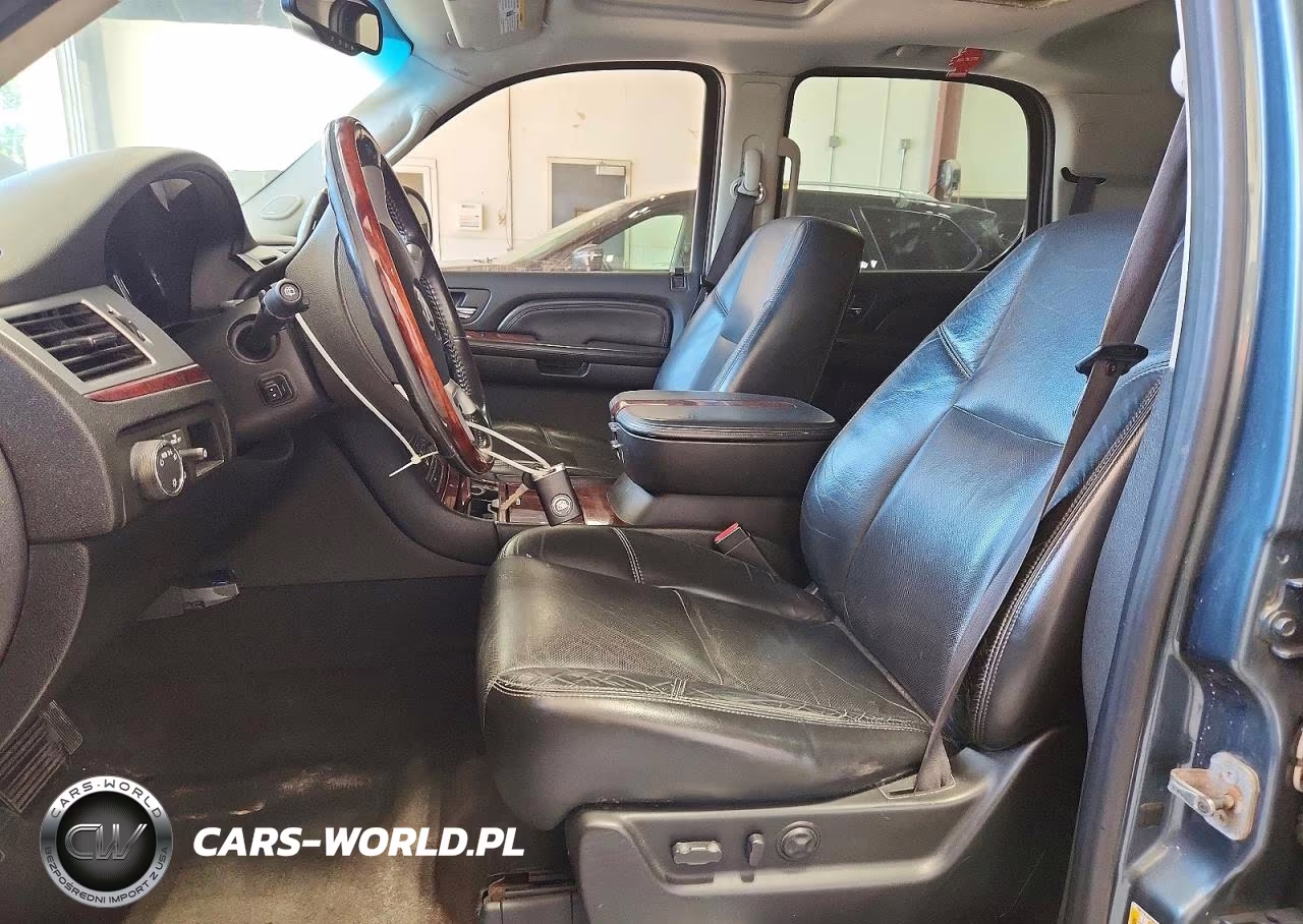 2009 Cadillac Escalade VIN:1GYFK13219R166828 - 7