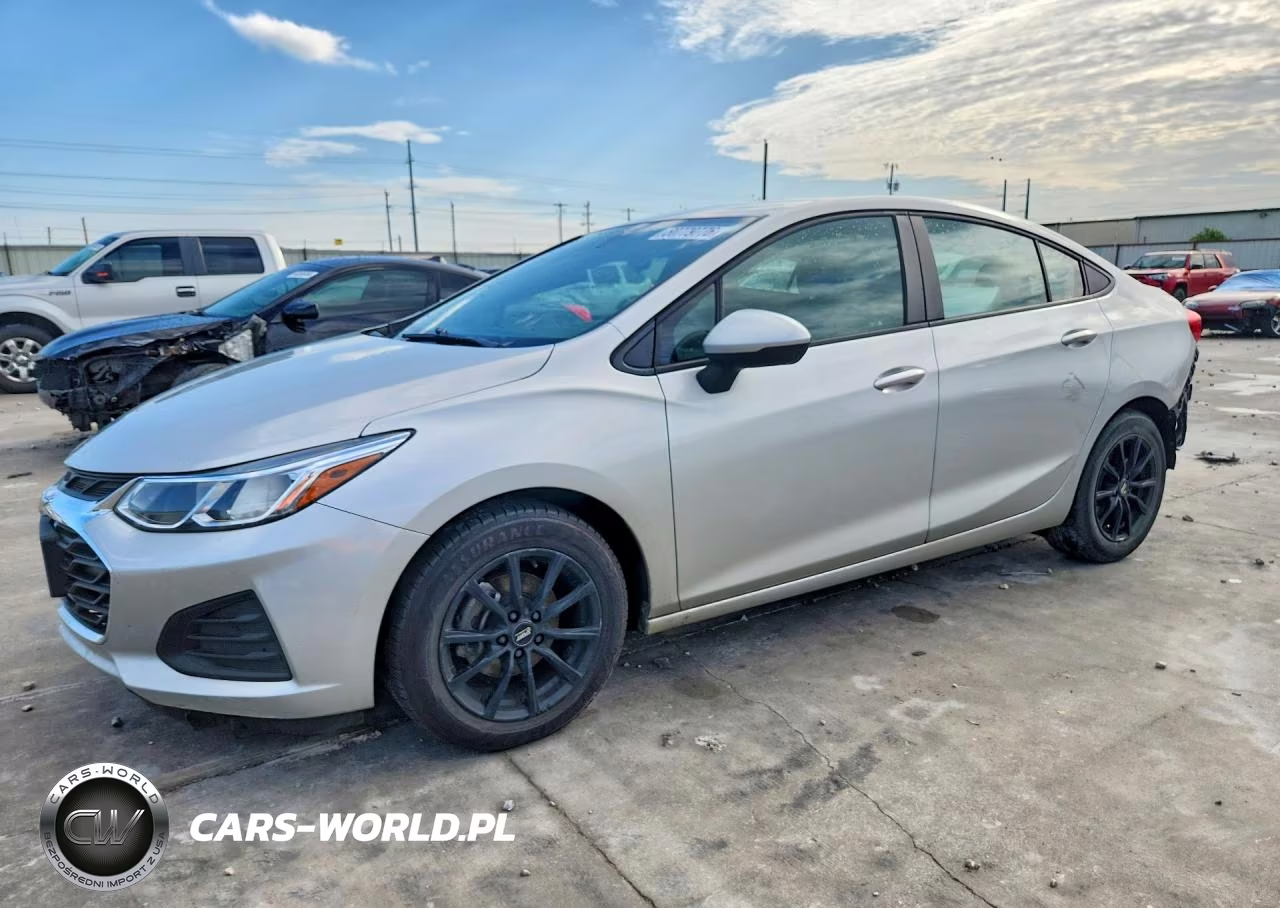 2019 Chevrolet Cruze Ls VIN:1G1BC5SM6K7147052 - 1