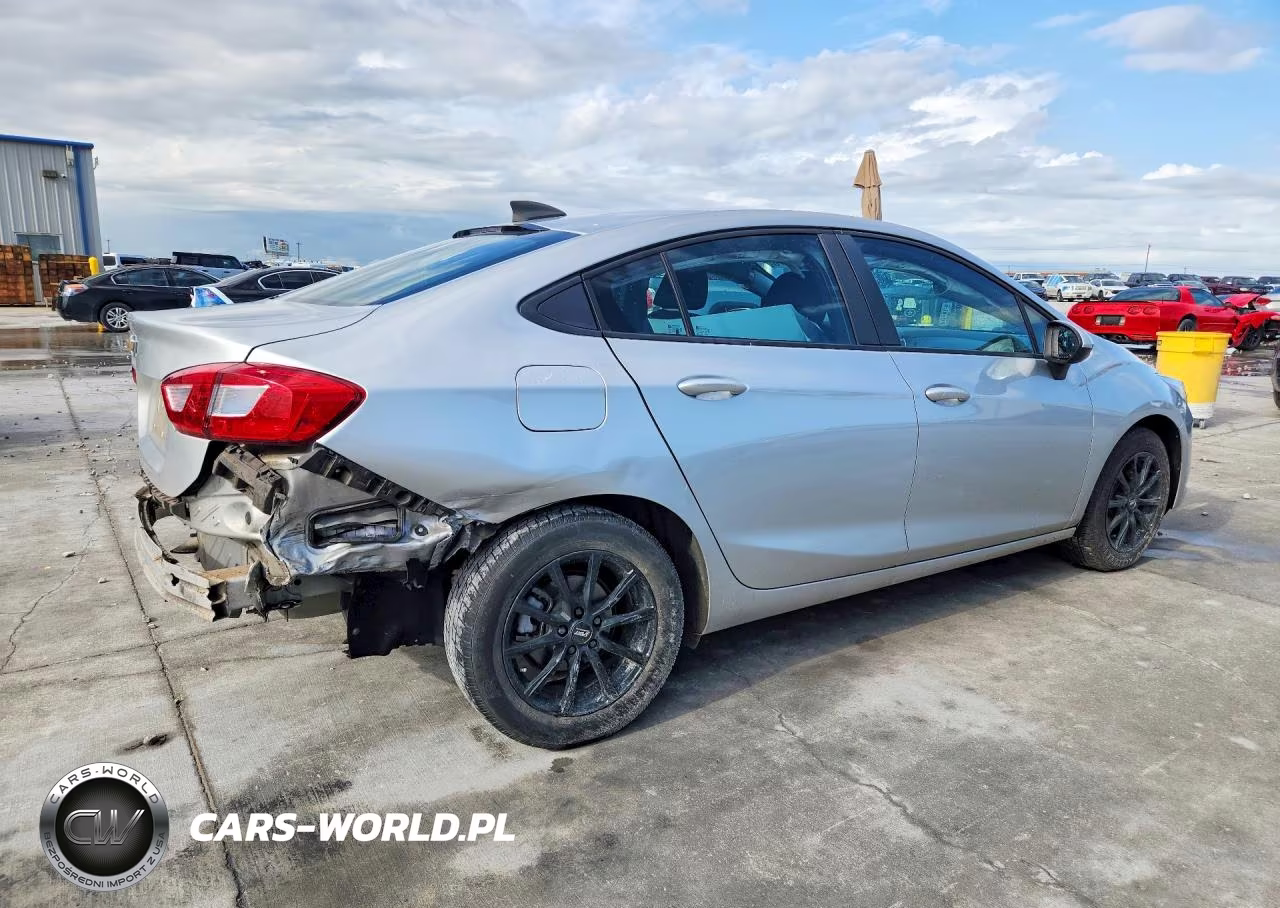 2019 Chevrolet Cruze Ls VIN:1G1BC5SM6K7147052 - 3