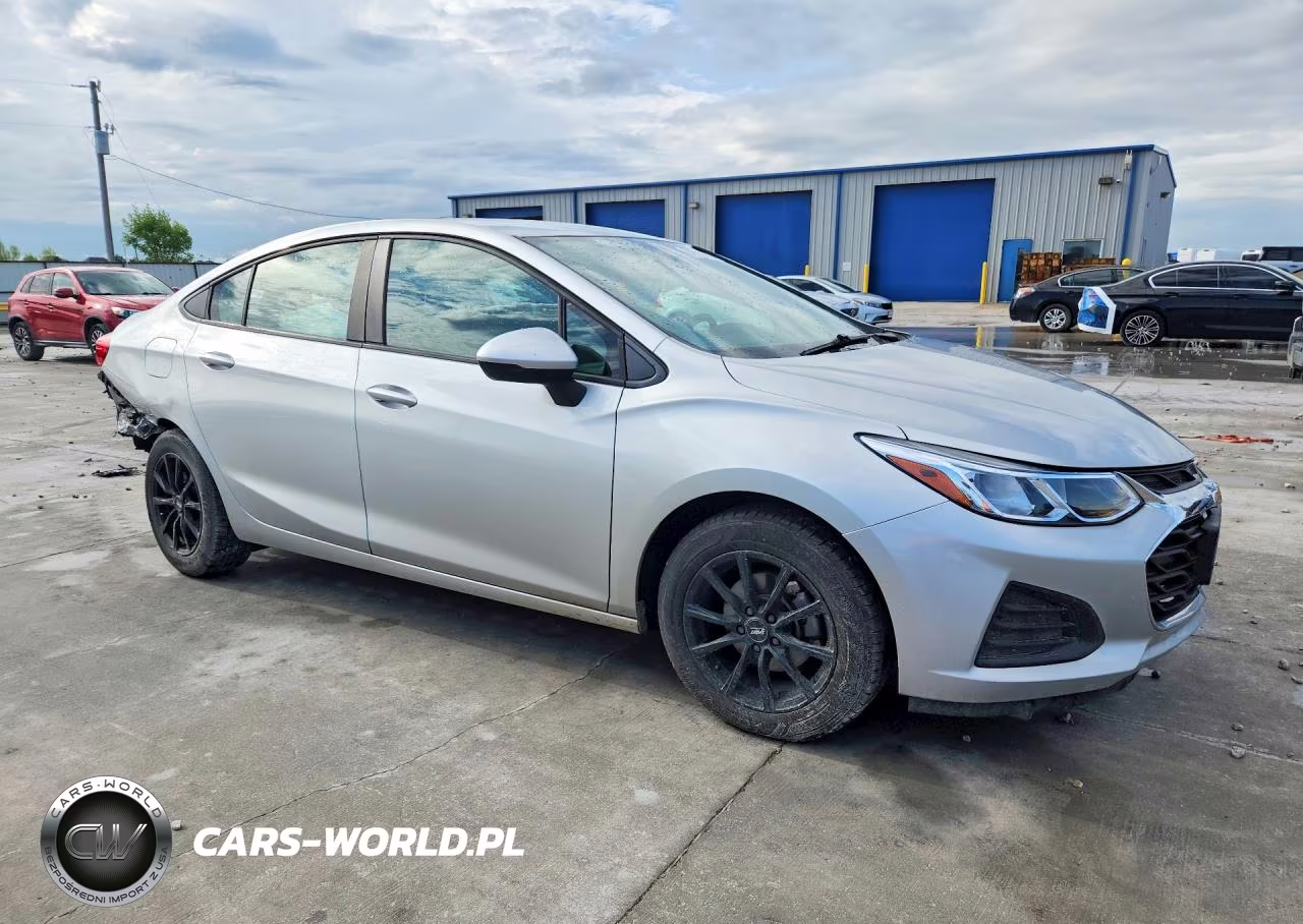 2019 Chevrolet Cruze Ls VIN:1G1BC5SM6K7147052 - 4