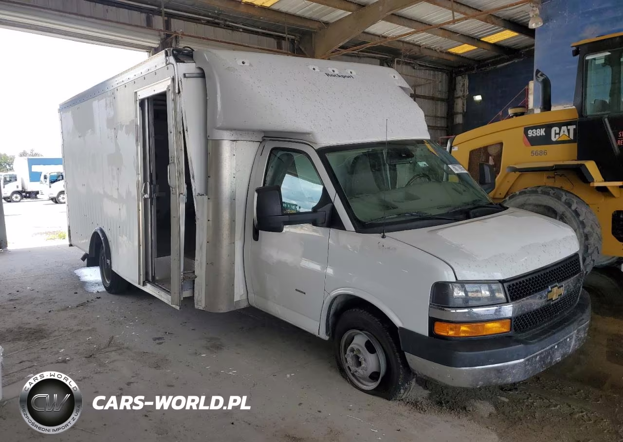 2022 Chevrolet Express G3500 VIN:1HA3GTC77NN002966 - 4