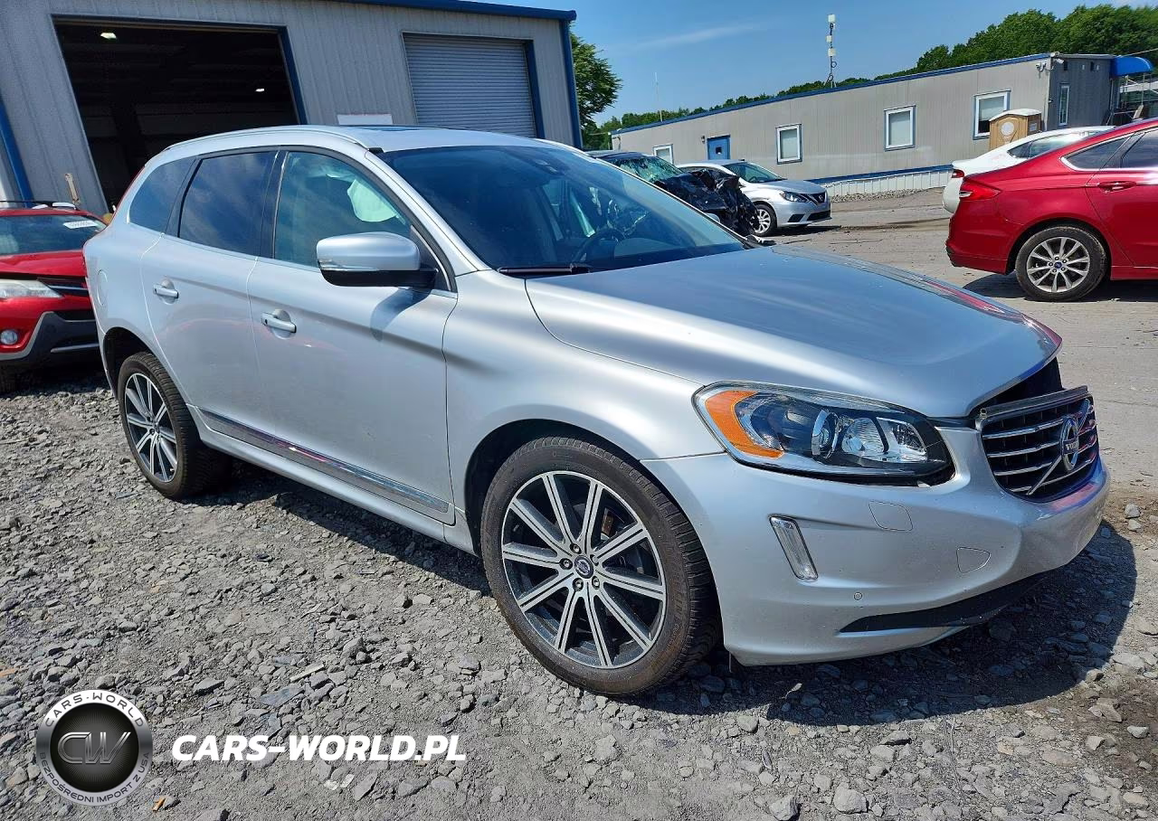 2017 Volvo Xc60 T6 Inscription VIN:YV449MRU4H2215480 - 4