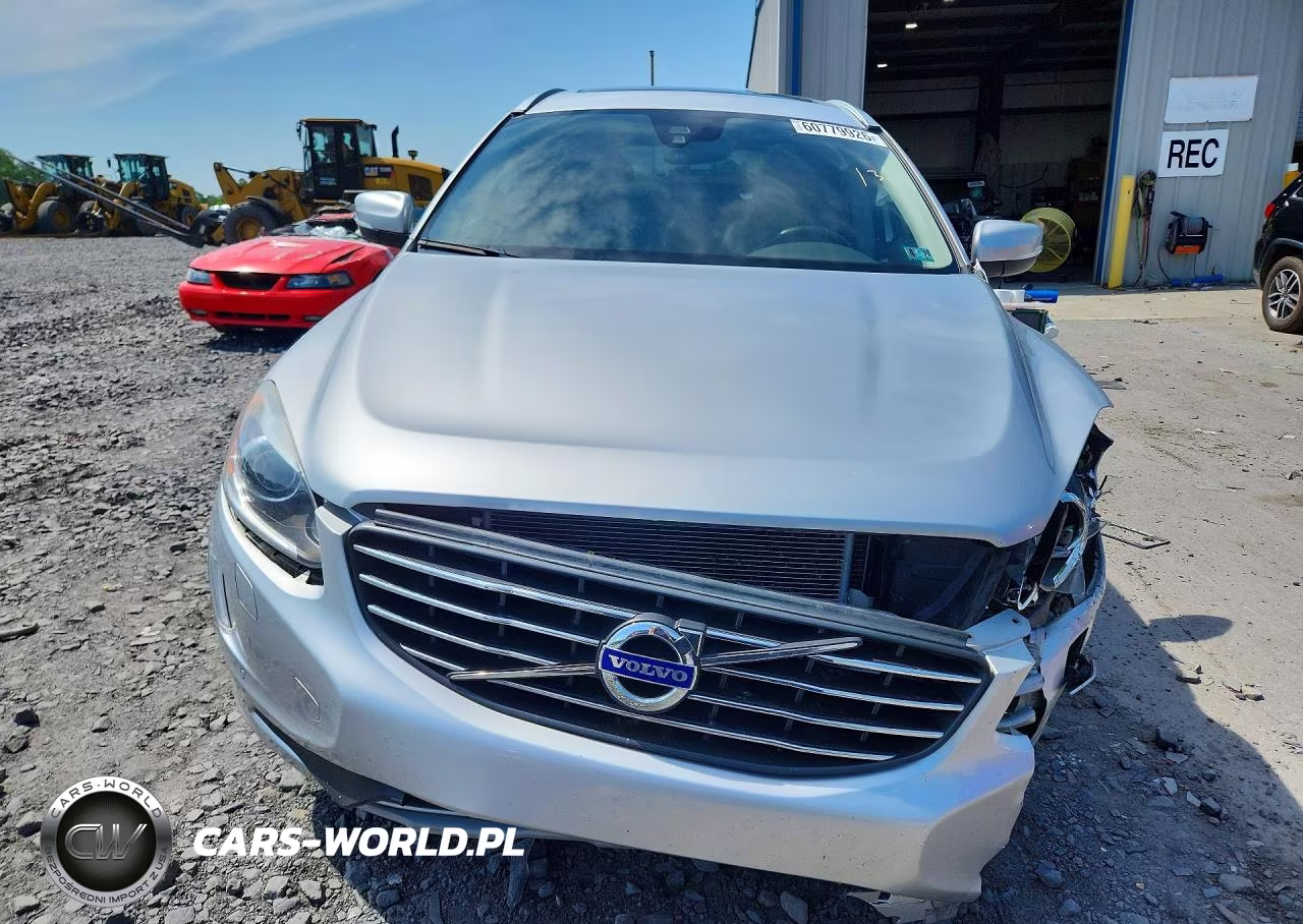 2017 Volvo Xc60 T6 Inscription VIN:YV449MRU4H2215480 - 5