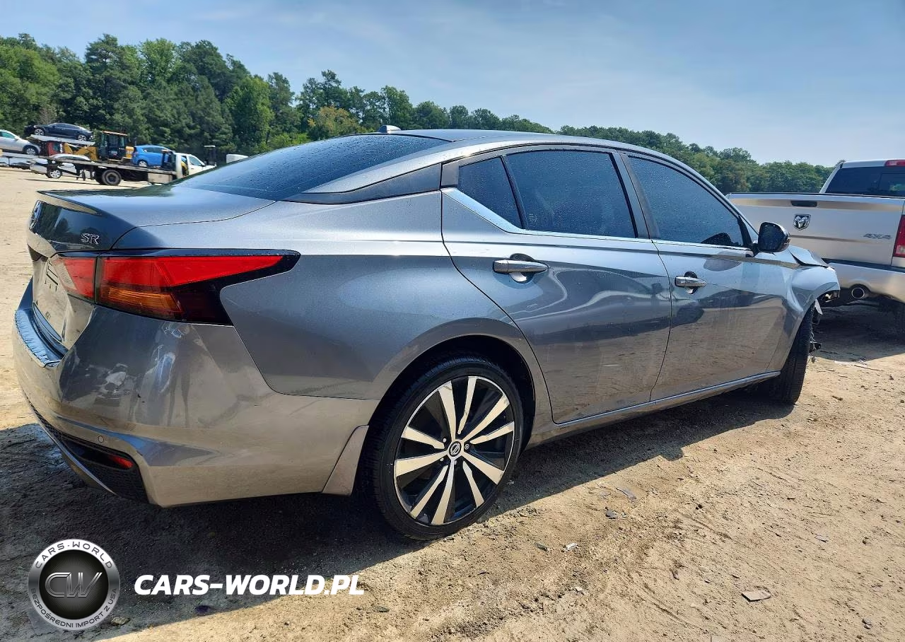2020 Nissan Altima Sr VIN:1N4BL4CV8LC113895 - 3