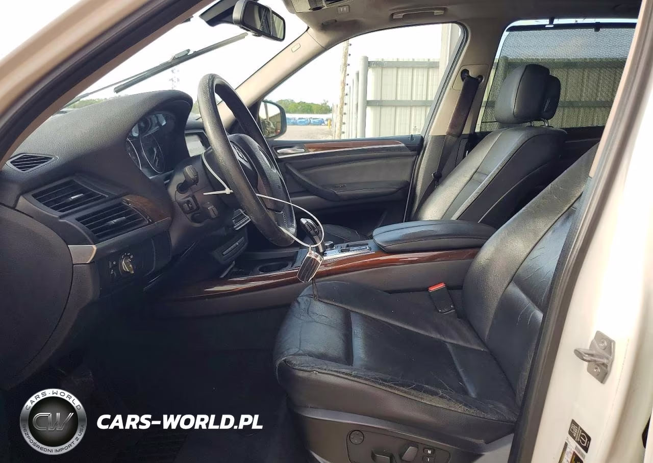 2013 BMW X5 xDrive35I VIN:5UXZV4C53D0E13562 - 7