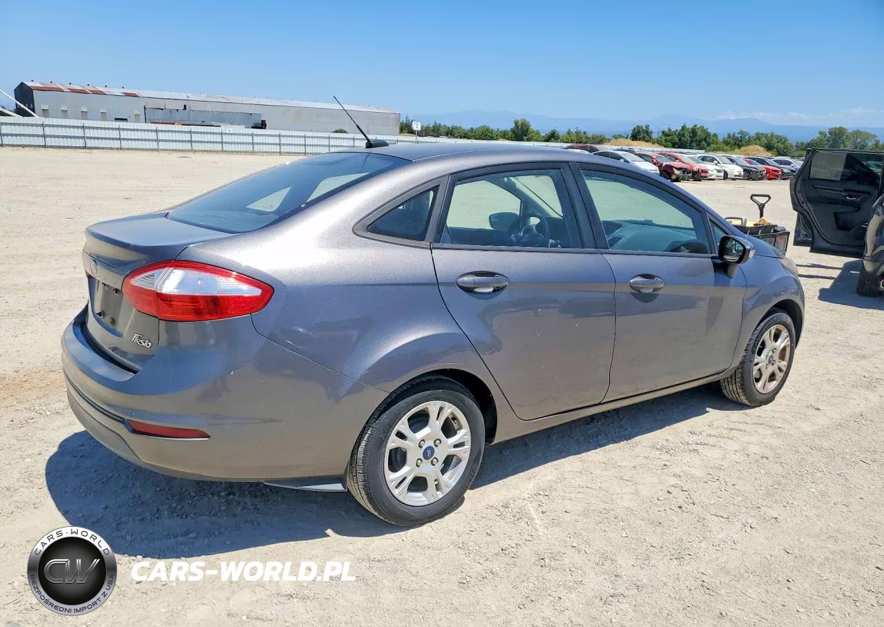 2014 Ford Fiesta Se VIN:3FADP4BJ4EM235778 - 3