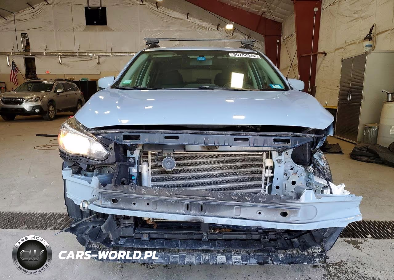 2018 Subaru Crosstrek Premium VIN:JF2GTABC4JH251885 - 5