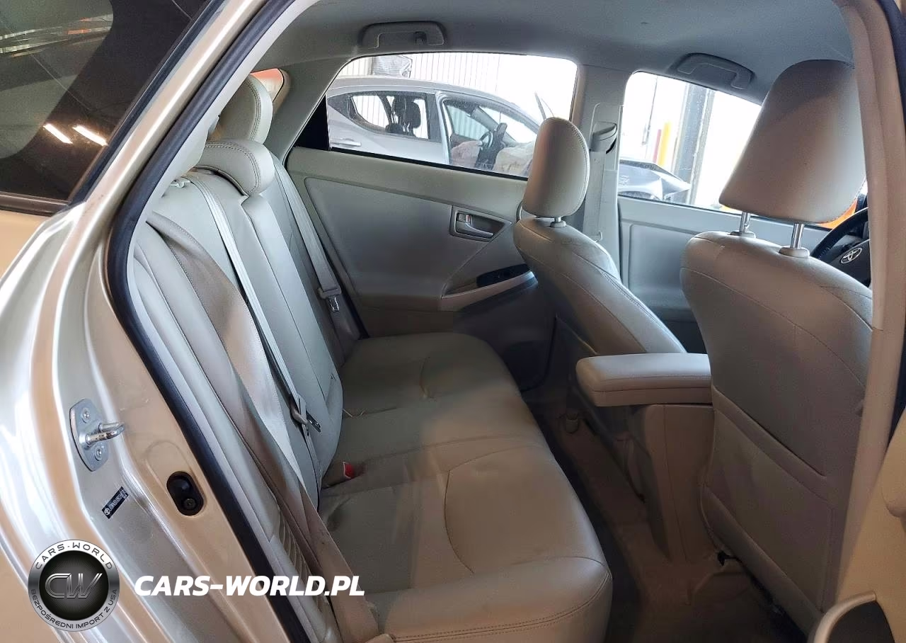 2011 Toyota Prius Four VIN:JTDKN3DU0B0268770 - 10