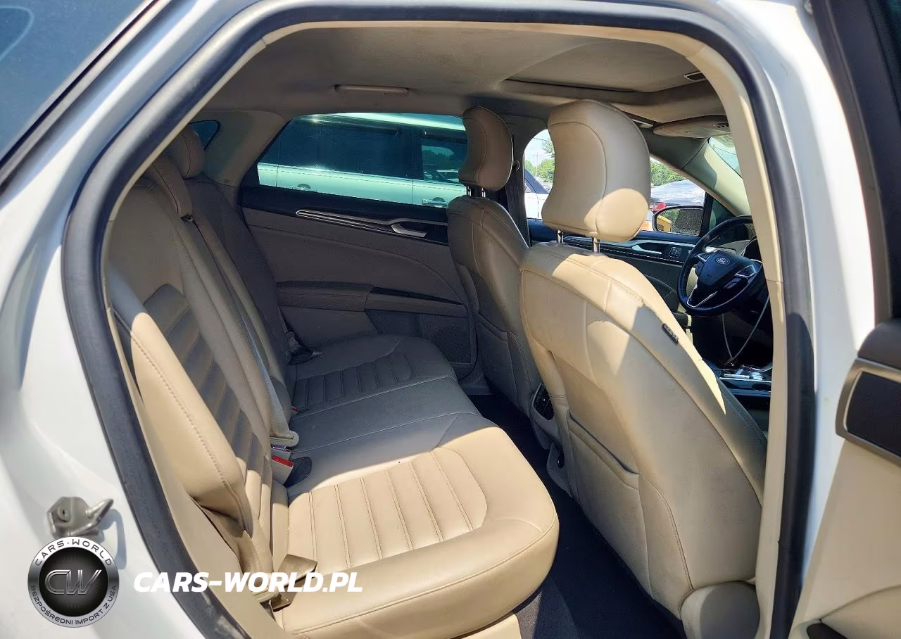 2019 Ford Fusion VIN:3FA6P0MU1KR118330 - 10
