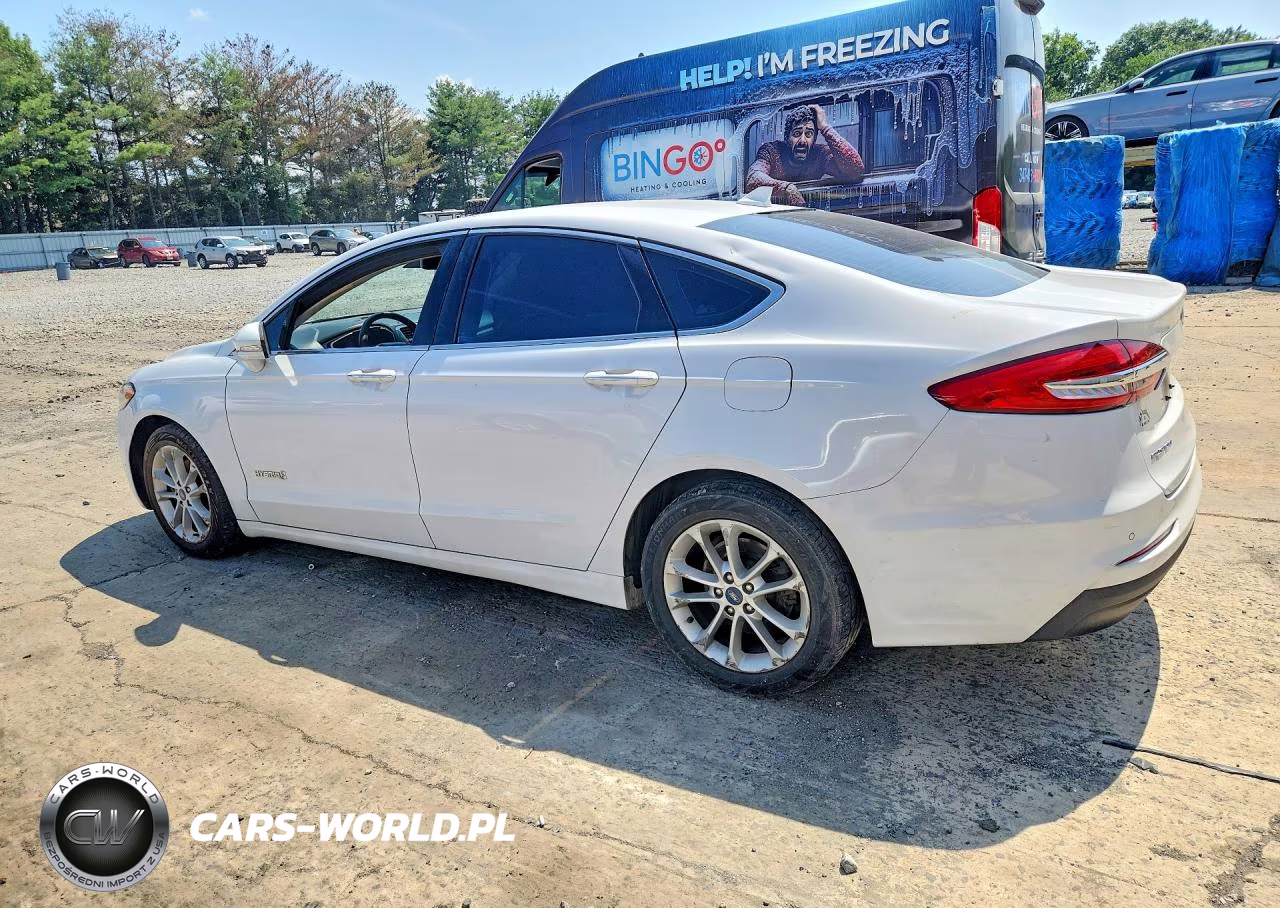 2019 Ford Fusion VIN:3FA6P0MU1KR118330 - 2