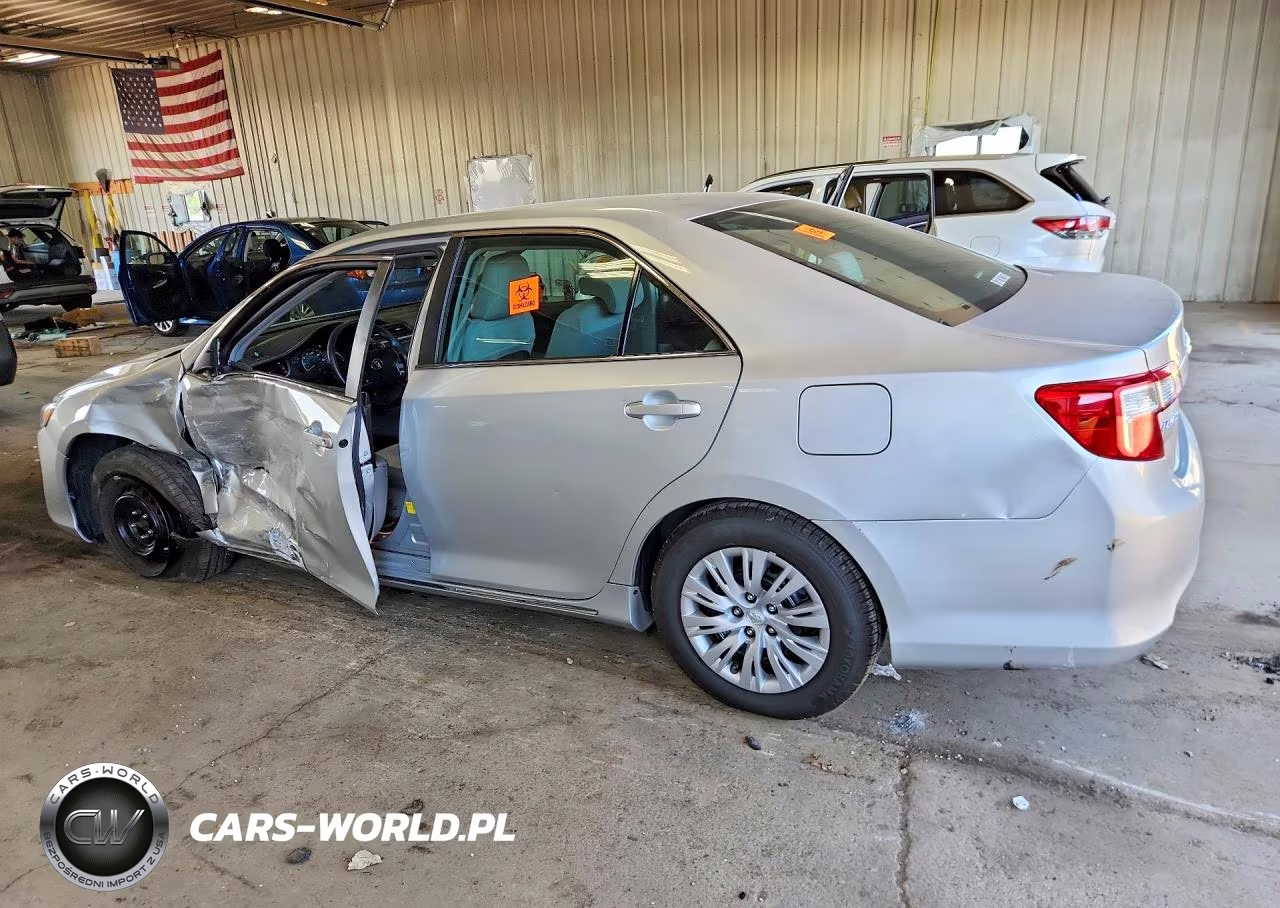 2014 Toyota Camry Le VIN:4T4BF1FK0ER367326 - 2