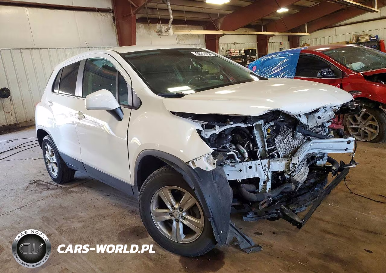 2020 Chevrolet Trax Ls VIN:KL7CJNSB9LB019657 - 4