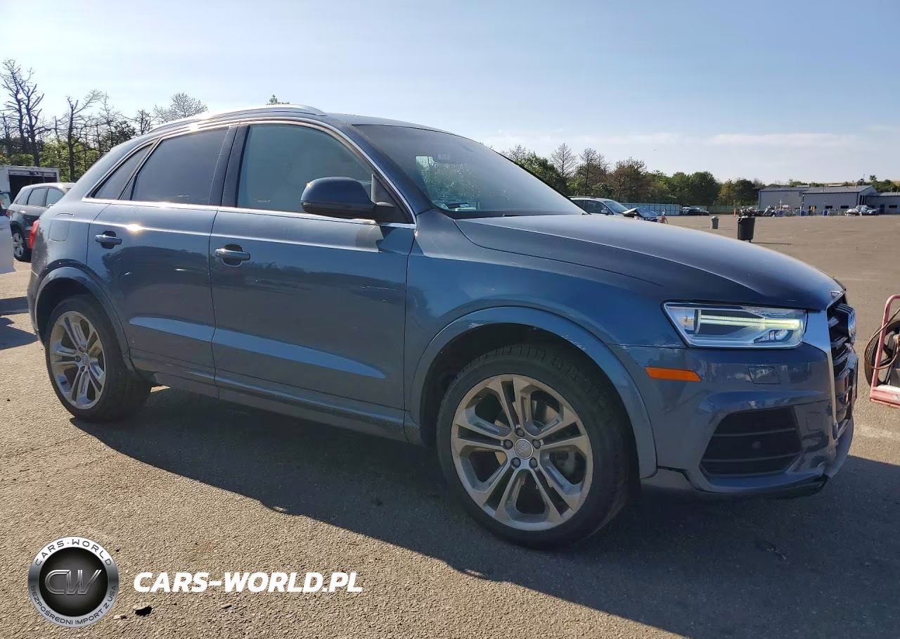 2016 Audi Q3 Premium Plus VIN:WA1EFCFS6GR016315 - 4