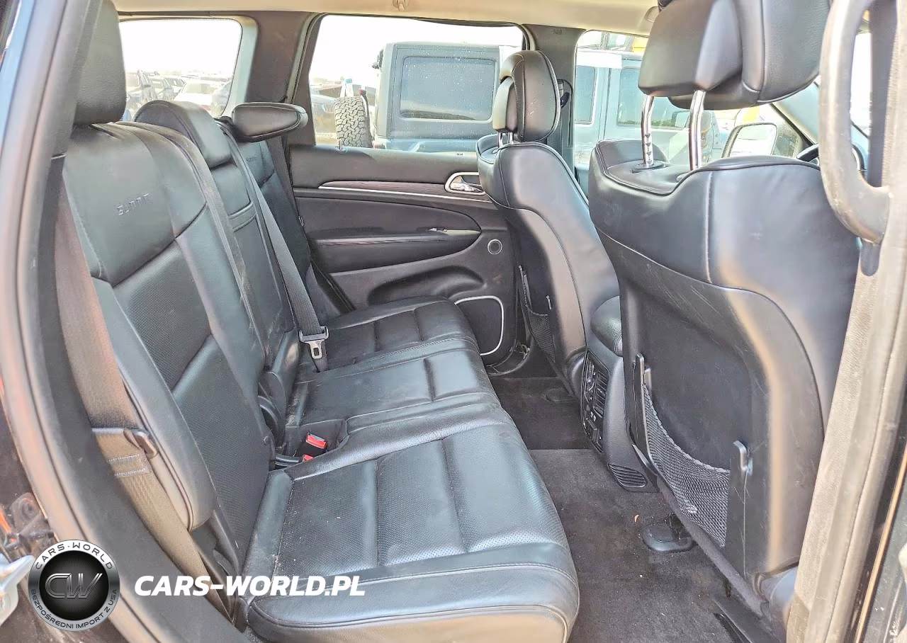 2018 Jeep Grand Cherokee Summit VIN:1C4RJFJT1JC422150 - 11
