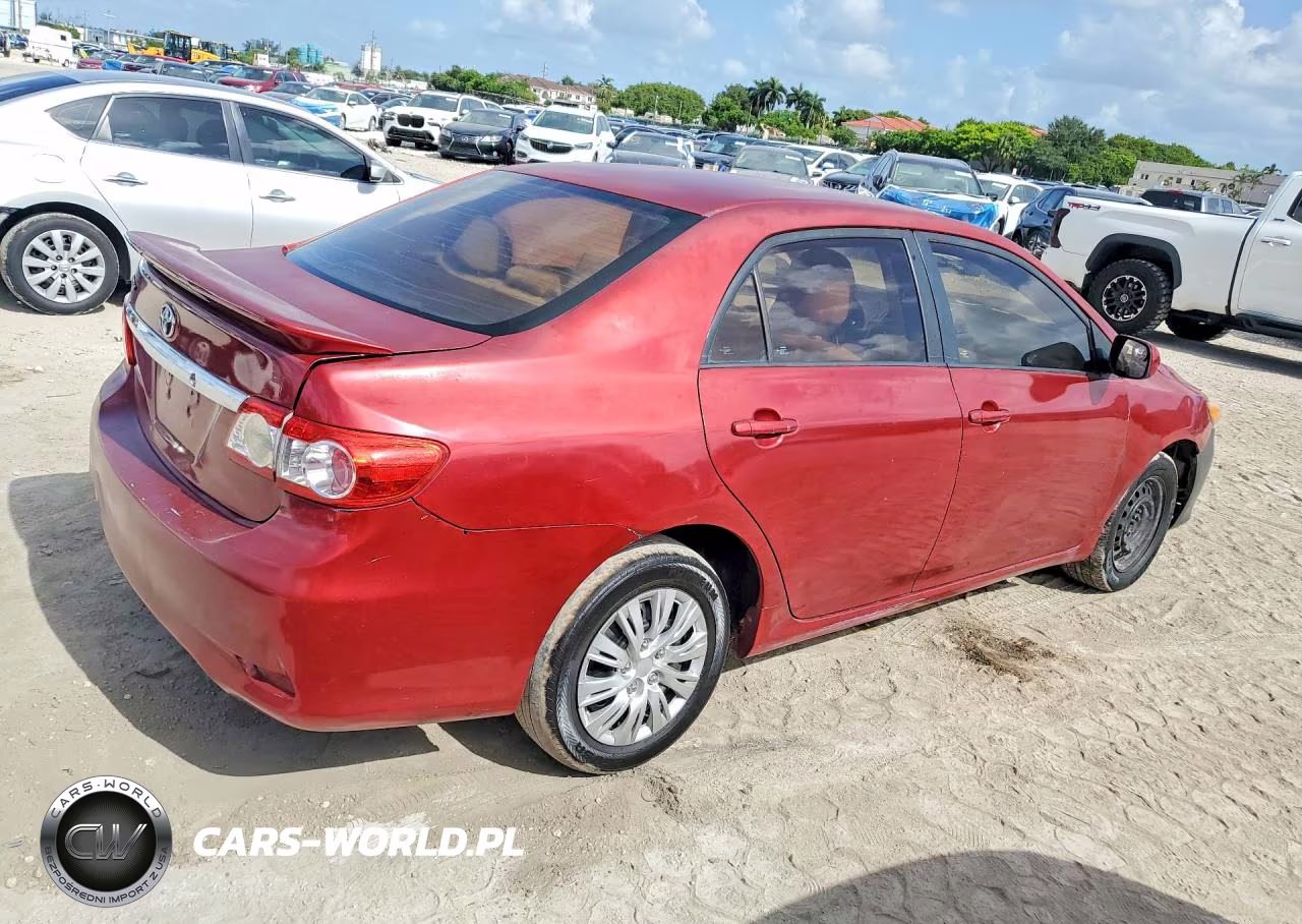 2011 Toyota Corolla Le VIN:2T1BU4EE7BC720672 - 3