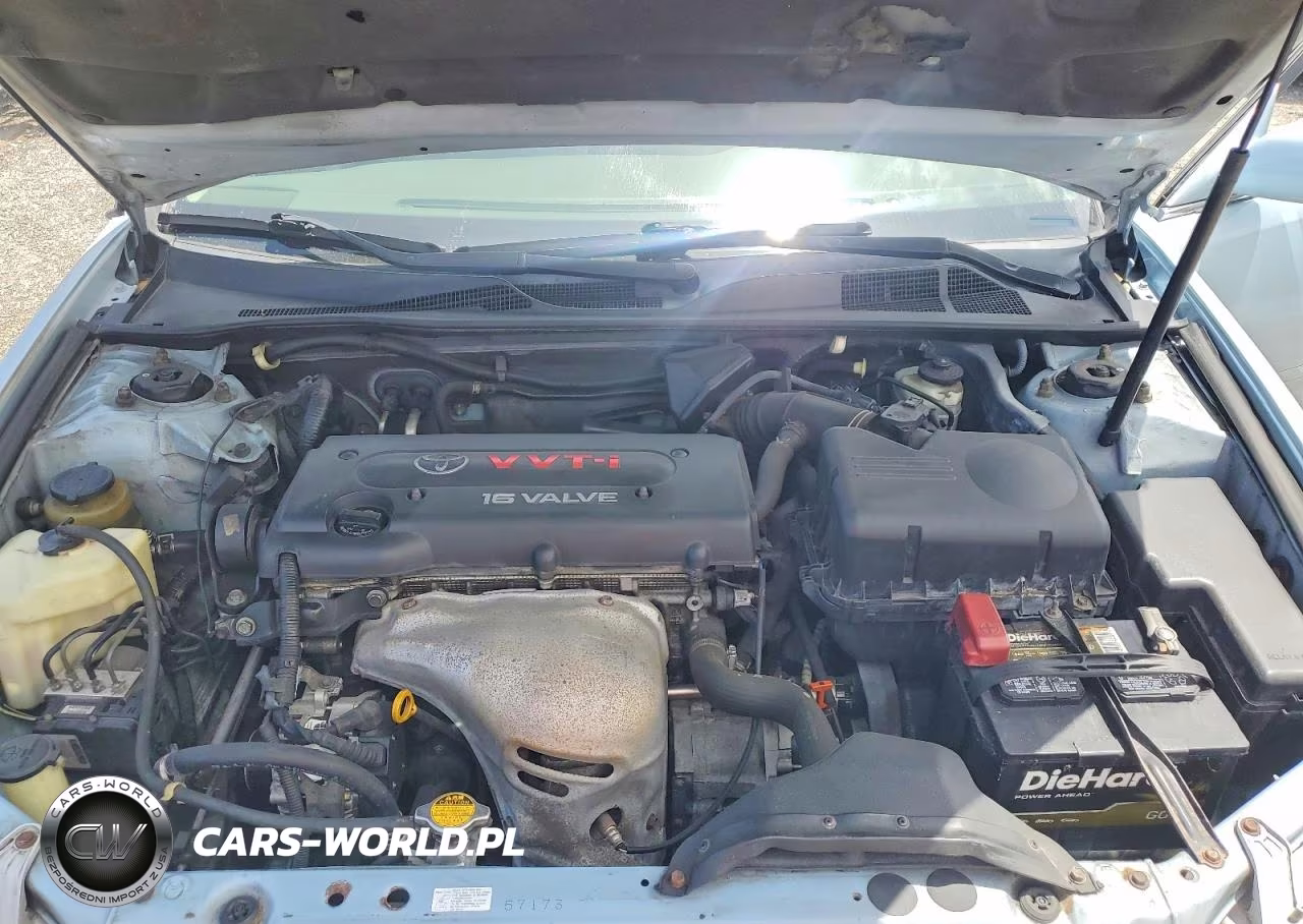 2005 Toyota Camry Le VIN:4T1BE32K85U516418 - 11